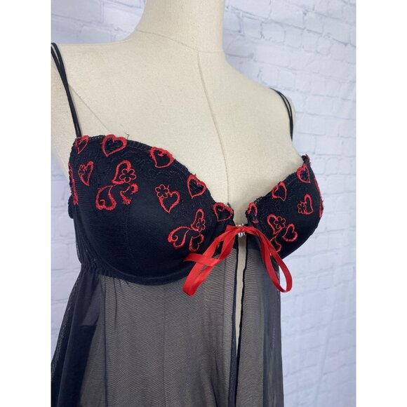 ⭐ 3/$15 Inner Secrets Large Black Mesh Chemise Red Heart Floral Embroidery - Picture 4 of 9